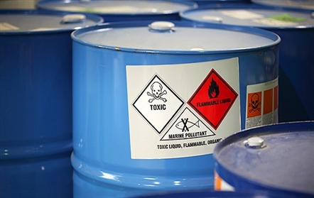Industrien for farlige kjemikalier (3)